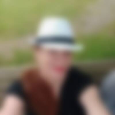 Profilbild von Yin…