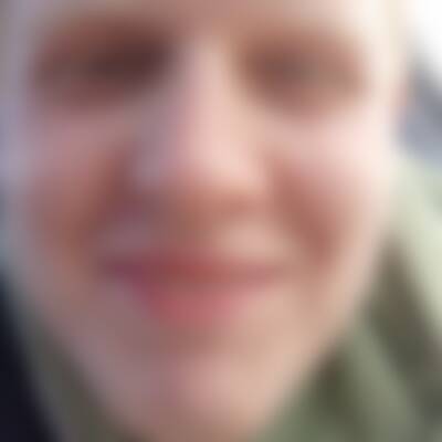 Profilbild von Jul…