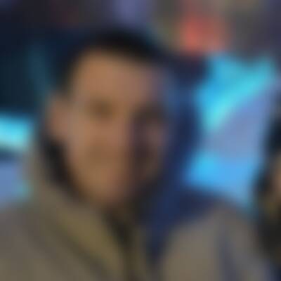 Profilbild von Jul…