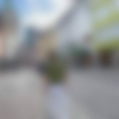 Bild von Aza…