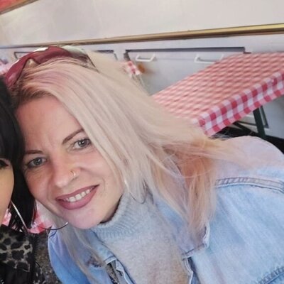 Profilbild von Moni