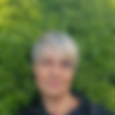 Profilbild von Sim…