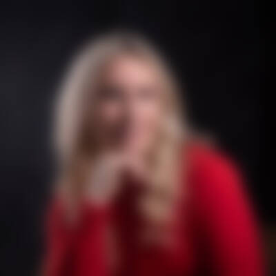 Profilbild von Jul…