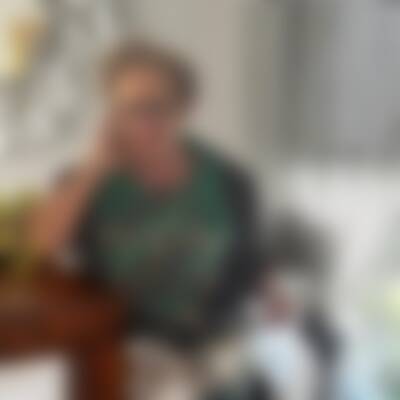 Profilbild von Mon…