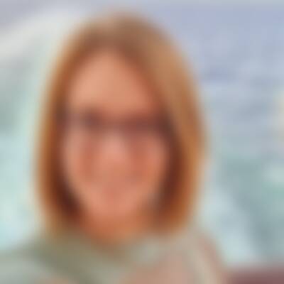 Profilbild von Ela…