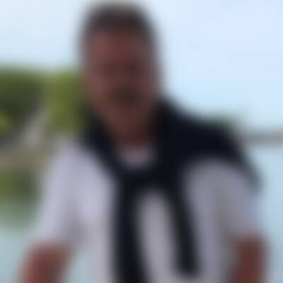 Profilbild von Axe…