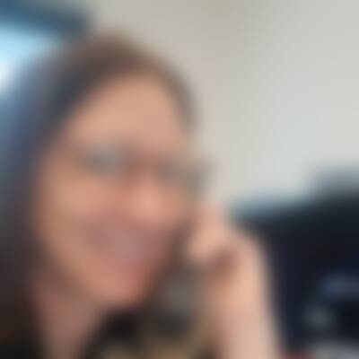 Profilbild von Ell…