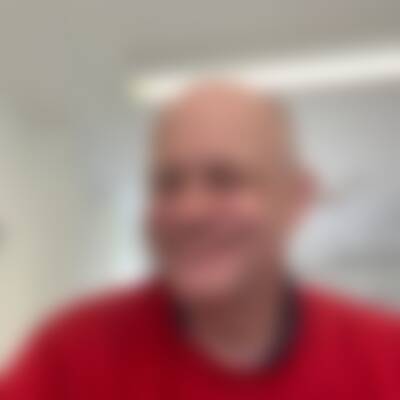 Profilbild von Jul…