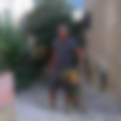 Profilbild von Den…
