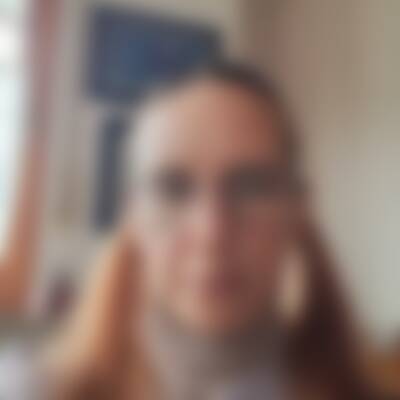 Profilbild von Jul…